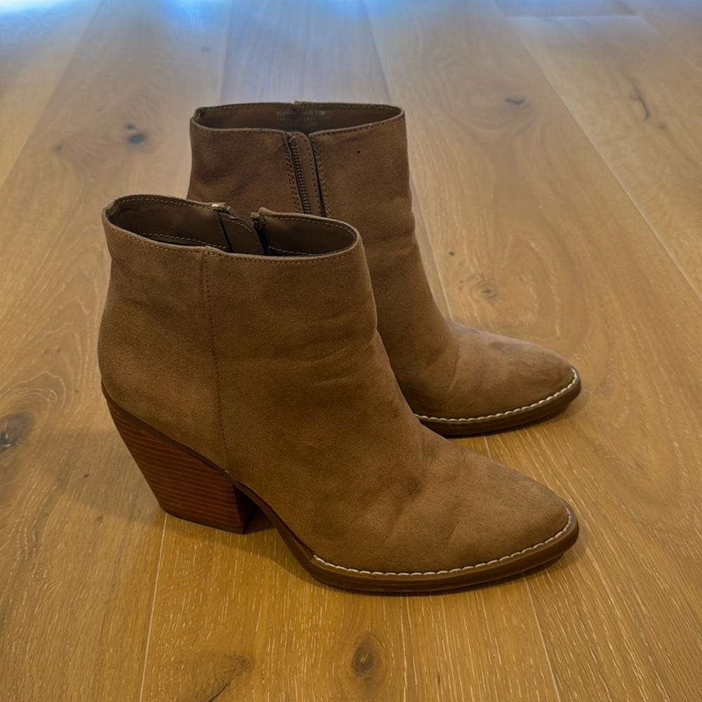 Madden Girl. Taupe Booties. Size 7.5